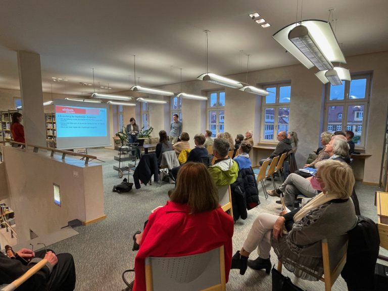 Final event of the project “Plainly informed”